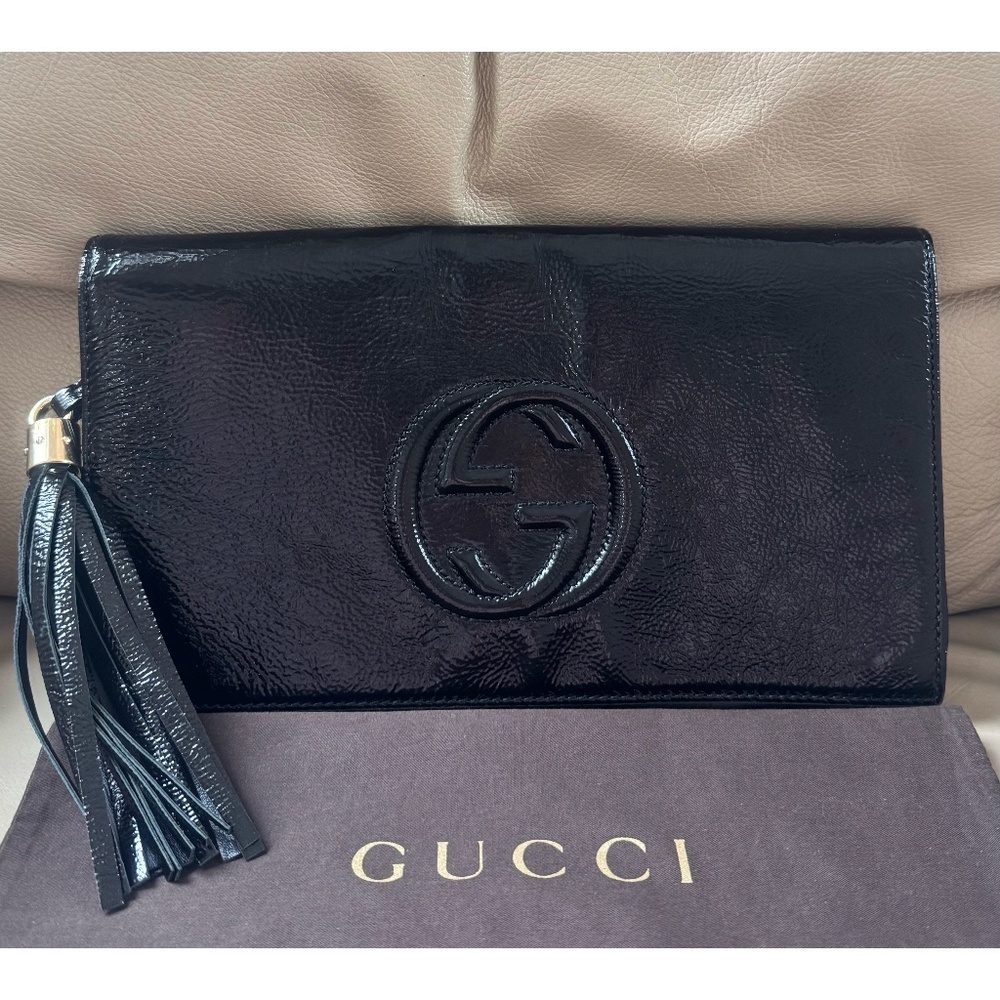 Authentic Gucci Soho Black Patent Leather Tassel Flap Clutch